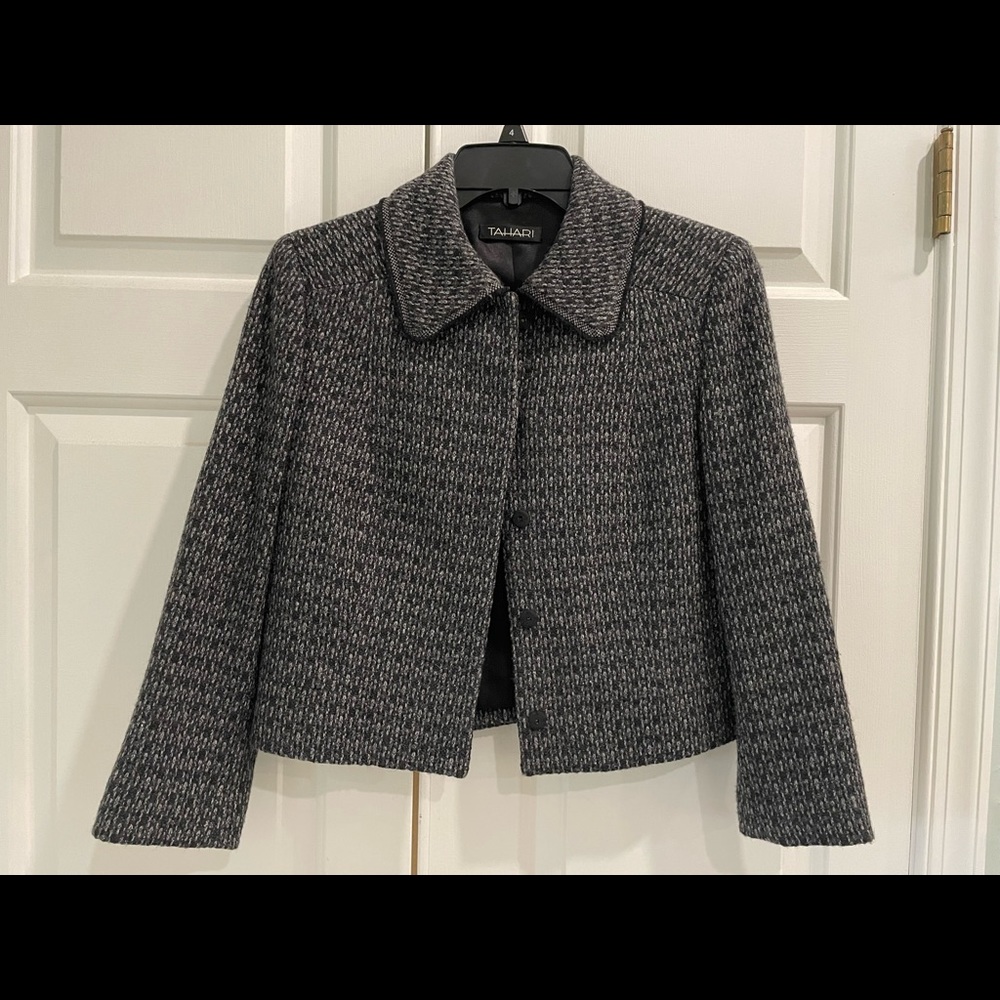 Tahari Wool Cropped Blazer Jacket